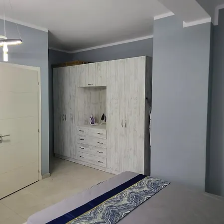 Ewa גולם